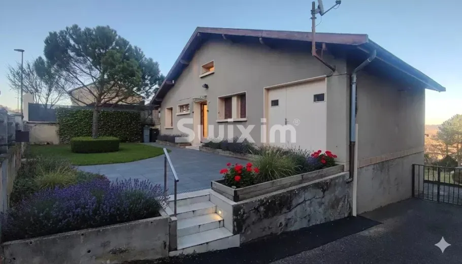 Anwesen zu verkaufen in Charly, 6 Zimmer, 119 m2