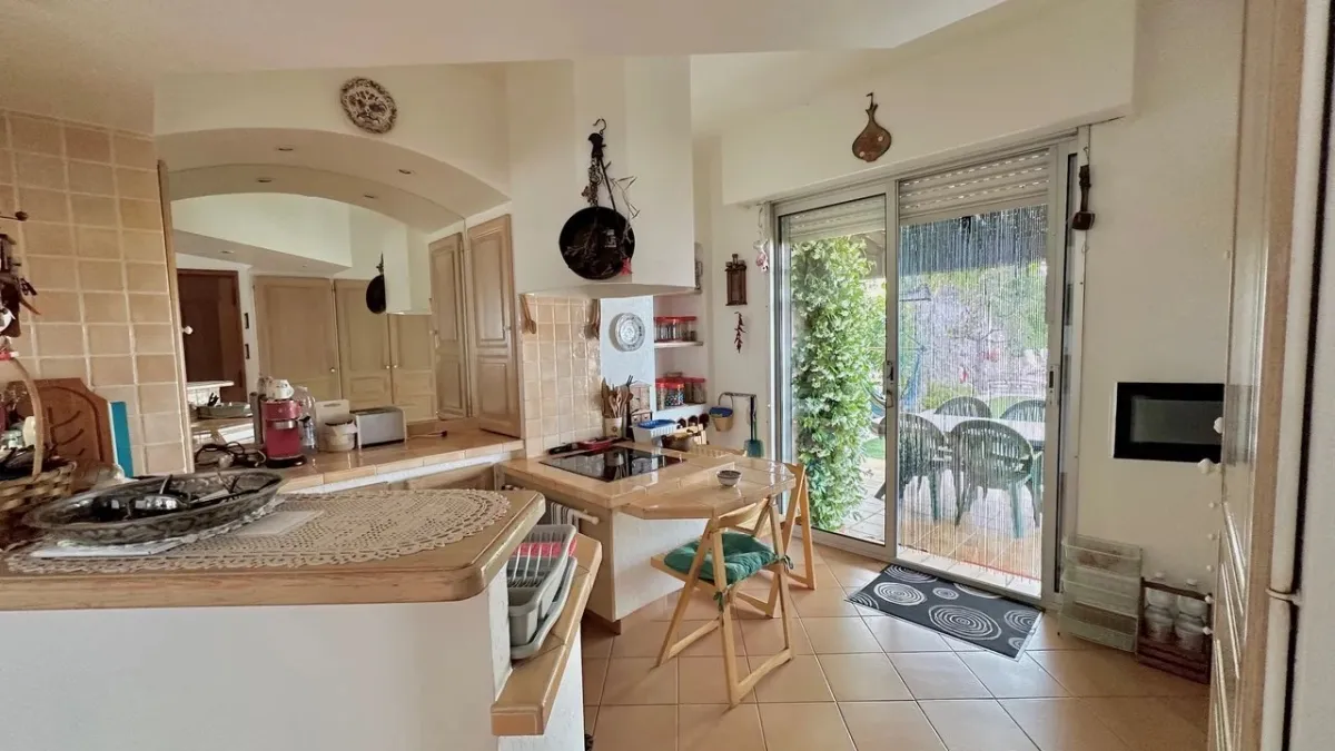 House for sale in Aspremont - Smart Propylaia (11)