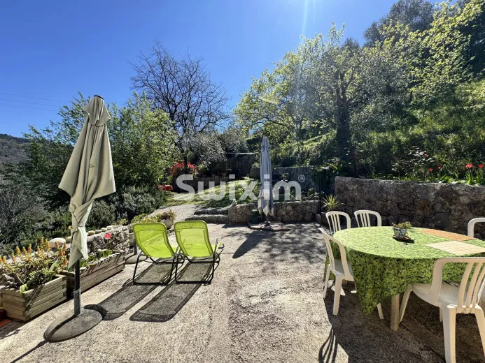 Casa in vendita a Bendejun