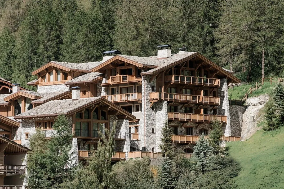 Wohnung zu verkaufen in Val-D'isere - Wohnung zu verkaufen in Val-D'isere, 5 Zimmer, 215.03 m2 - Smart Propylaia (27)
