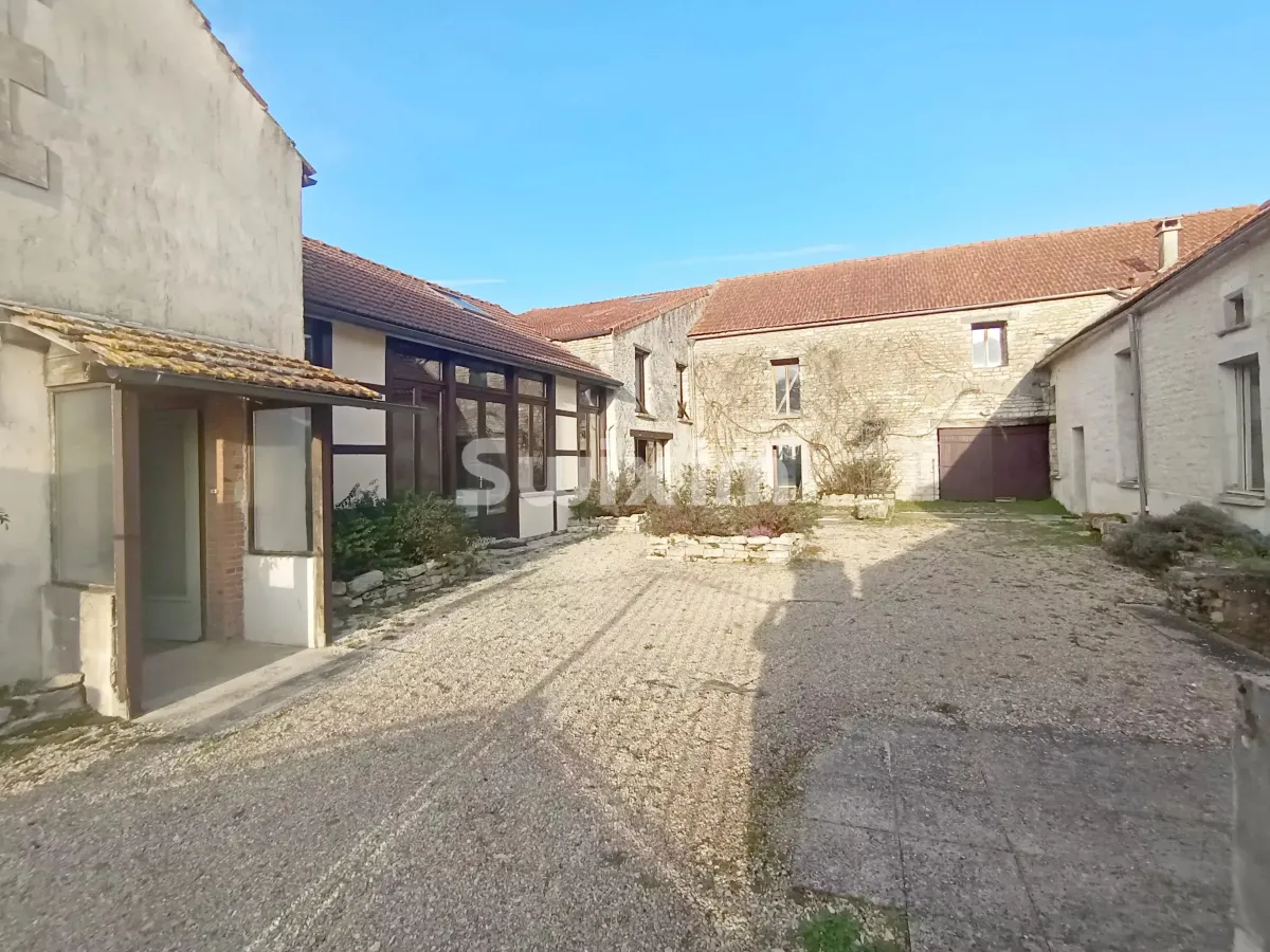 Haus zu verkaufen in Noyers - Smart Propylaia (19)
