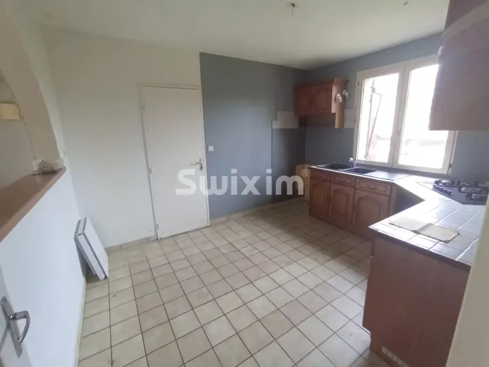 Casa in vendita a L'isle-Sur-Serein (11)
