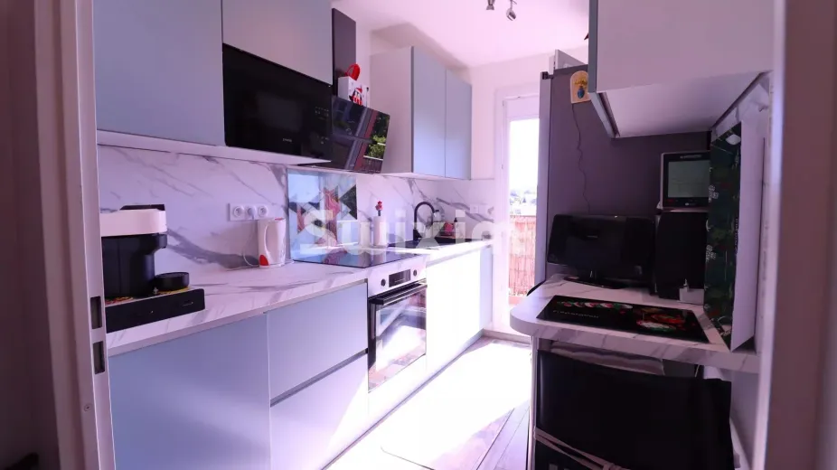 Wohnung zu verkaufen in Aix-En-Provence (4)