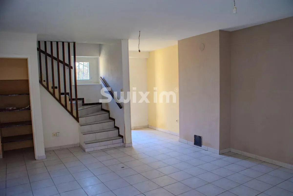 Haus zu verkaufen in Dole - Bauernhaus zu verkaufen in Dole, 5 Zimmer, 140 m2 - Smart Propylaia (3)
