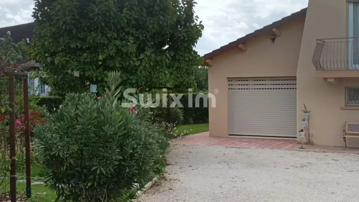 Maison à vendre à Cuisery - Maison agréable cœur de village - Smart Propylaia (12)