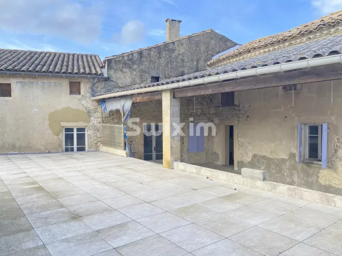 Multiple dwelling for sale in Cavillargues (2)