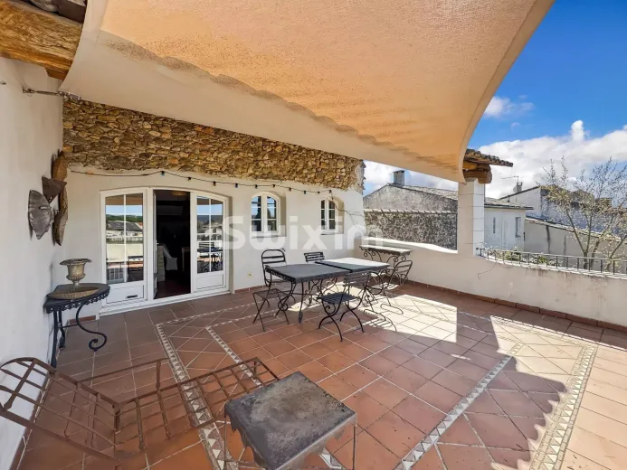 Haus zu verkaufen in Sainte-Cecile-Les-Vignes