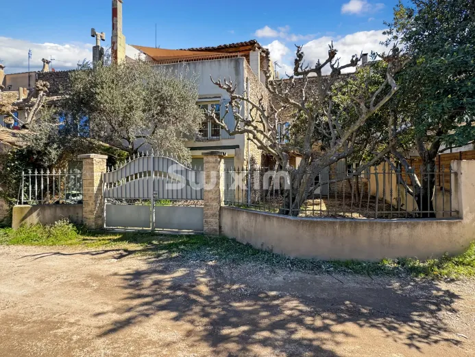 Haus zu verkaufen in Sainte-Cecile-Les-Vignes (2)