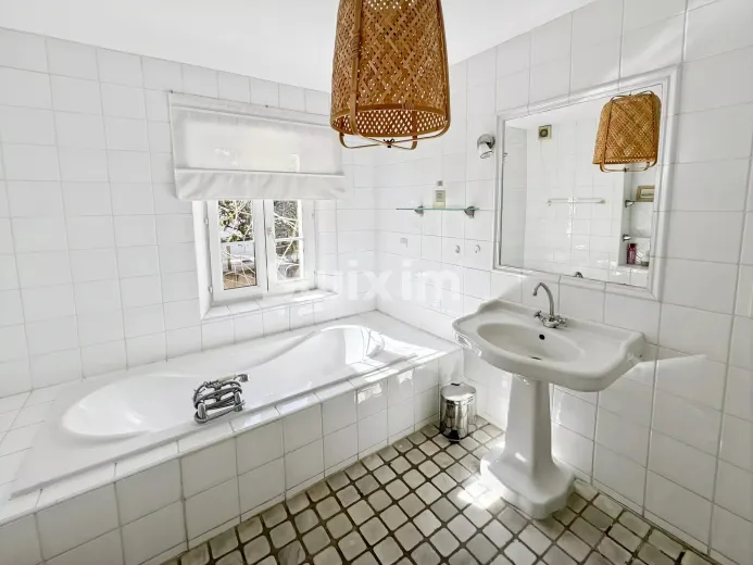 Haus zu verkaufen in Sainte-Cecile-Les-Vignes (10)