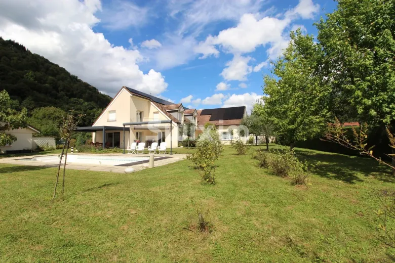 Maison à vendre à Maiche