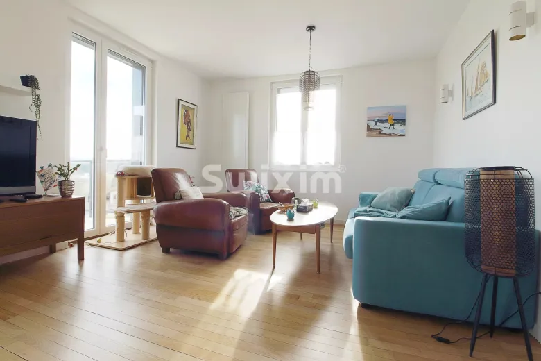 Maison à vendre à Les Ecorces (3)