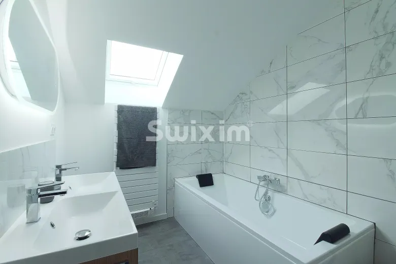Maison à vendre à Les Ecorces (10)