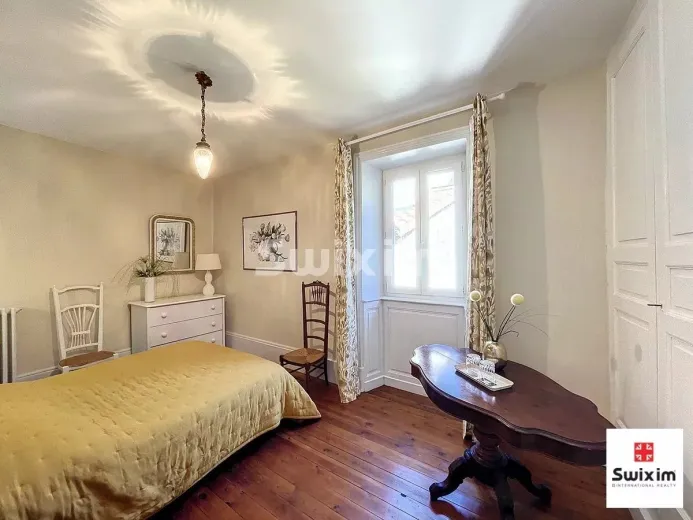 Haus zu verkaufen in Burzet (10)