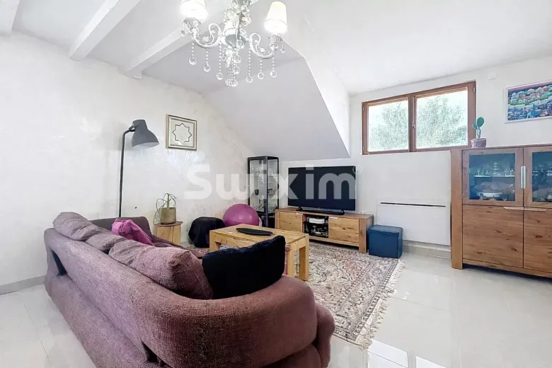 Appartement à vendre à Peron (2)