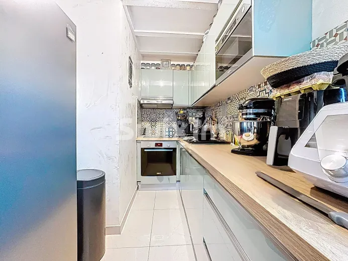 Appartement à vendre à Peron (3)