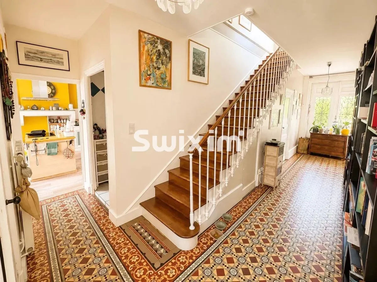 Haus zu verkaufen in Saint-Germain-Du-Bois - Einfamilienhaus zu verkaufen in Saint-Germain-Du-Bois, 10 Zimmer, 298.38 m2 - Smart Propylaia (9)