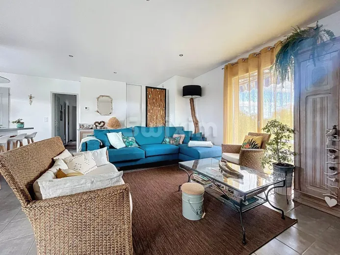 Haus zu verkaufen in Saint-Andre-Le-Bouchoux (5)