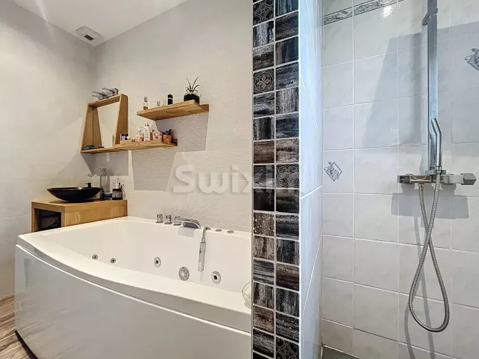 Haus zu verkaufen in Saint-Andre-Le-Bouchoux (10)
