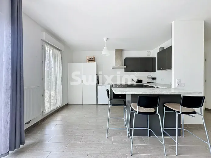 Appartement à vendre à Saint-Genis-Pouilly (2)