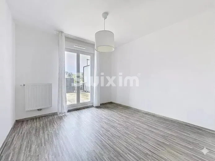 Appartement à vendre à Saint-Genis-Pouilly (5)