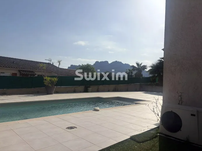 Maison à vendre à Roquebrune-Sur-Argens