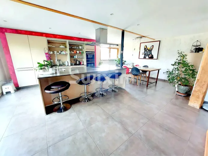 House for sale in Saint-Genis-Pouilly (4)