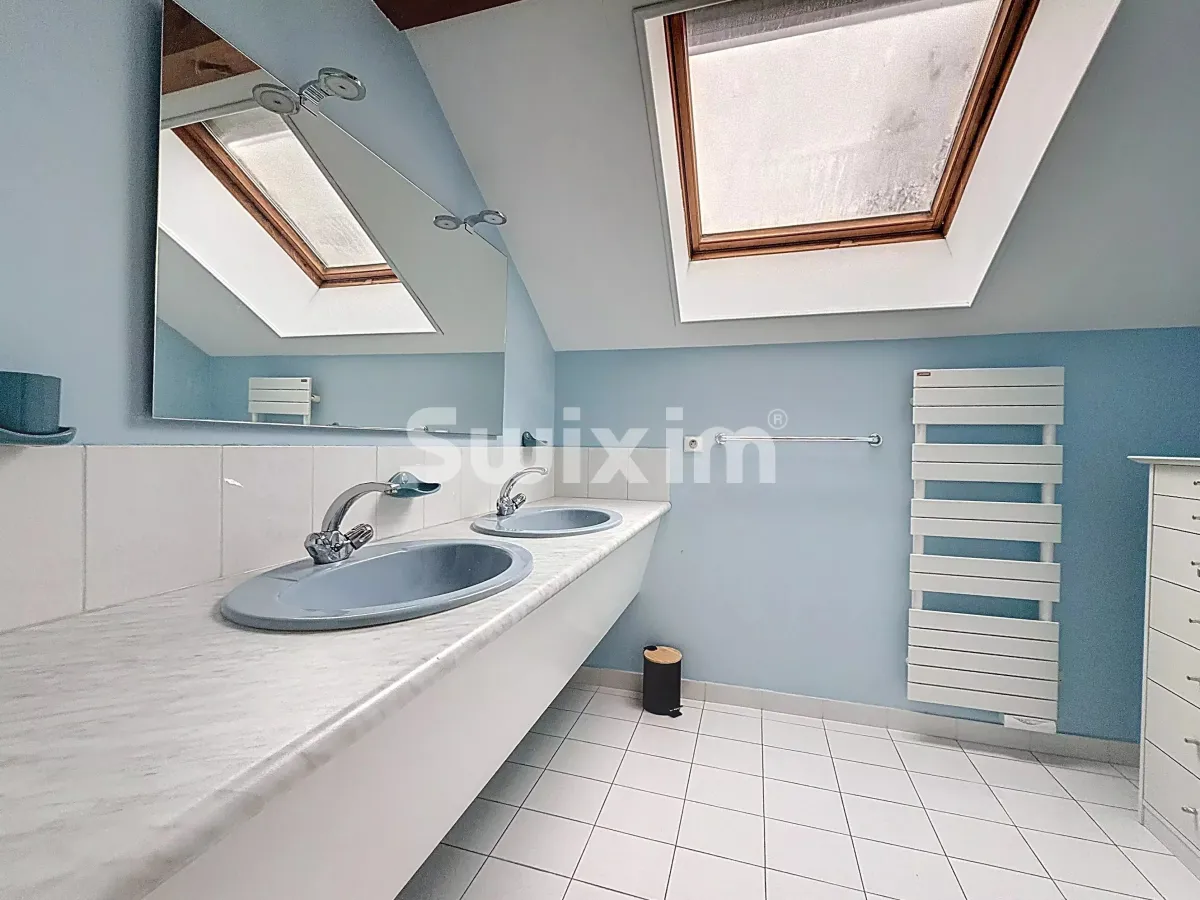 Haus zu verkaufen in Divonne-Les-Bains - Einfamilienhaus zu verkaufen in Divonne-Les-Bains, 7 Zimmer, 192 m2 - Smart Propylaia (9)