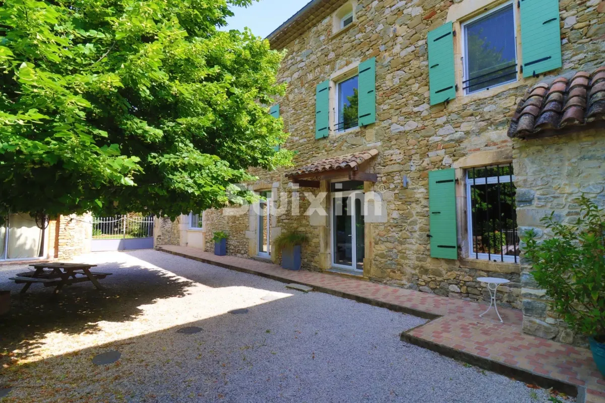 Haus zu verkaufen in Pont-De-Barret - Wunderschönes, 2017 renoviertes Bauernhaus in der Drôme Provençale - Smart Propylaia (6)