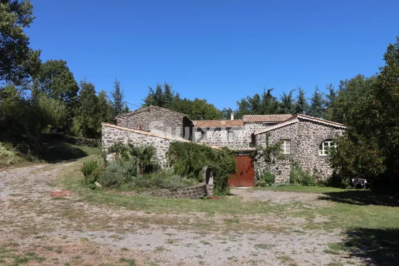 Haus zu verkaufen in Villeneuve-de-Berg (3)
