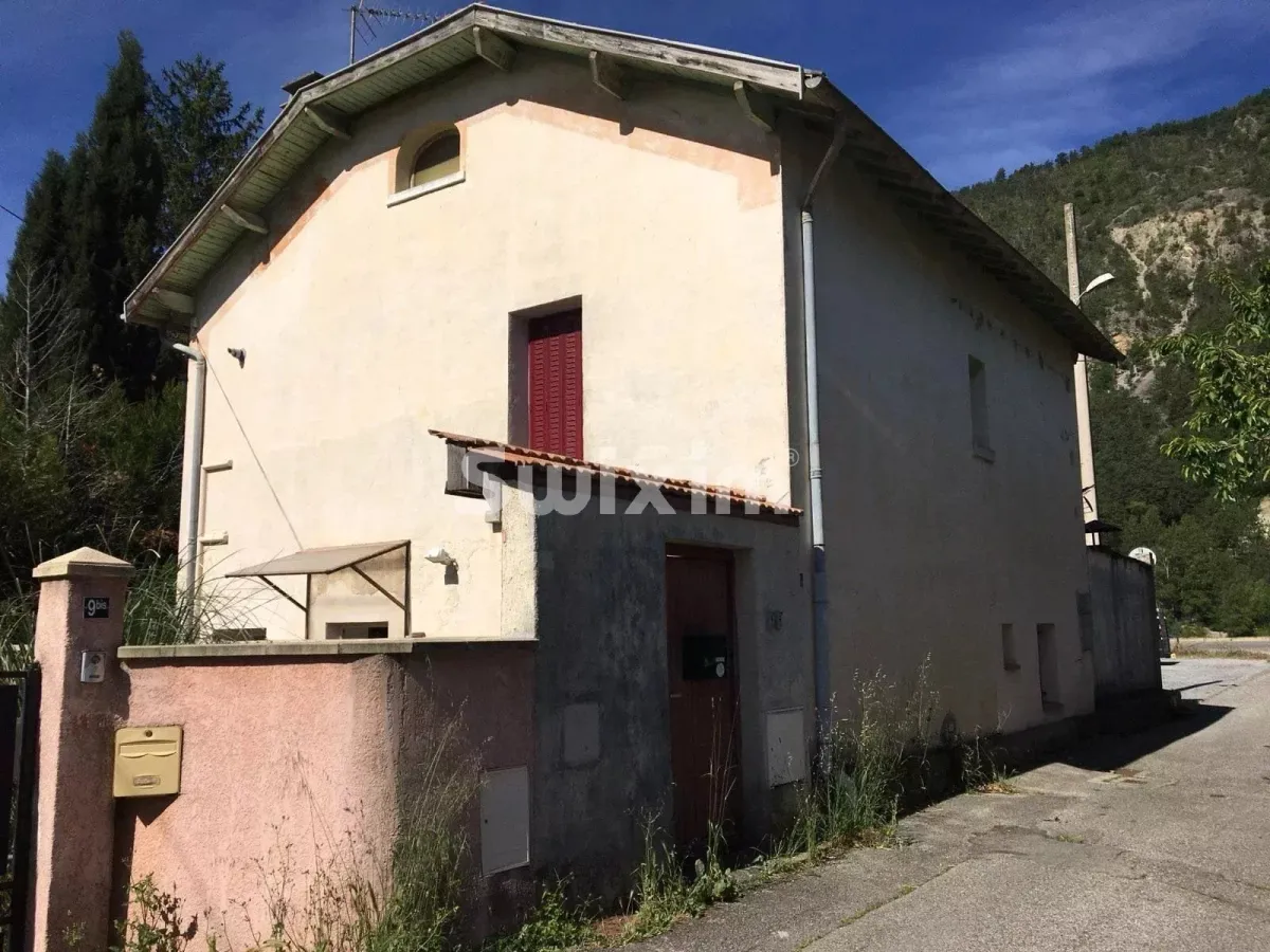 Haus zu verkaufen in Digne-Les-Bains - Einfamilienhaus zu verkaufen in Digne-Les-Bains, 6 Zimmer, 118 m2 - Smart Propylaia (6)
