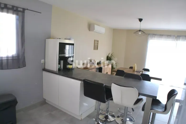 Maison à vendre à Jonquieres-Saint-Vincent