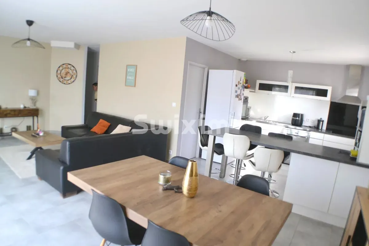 Haus zu verkaufen in Jonquieres-Saint-Vincent - Smart Propylaia (2)