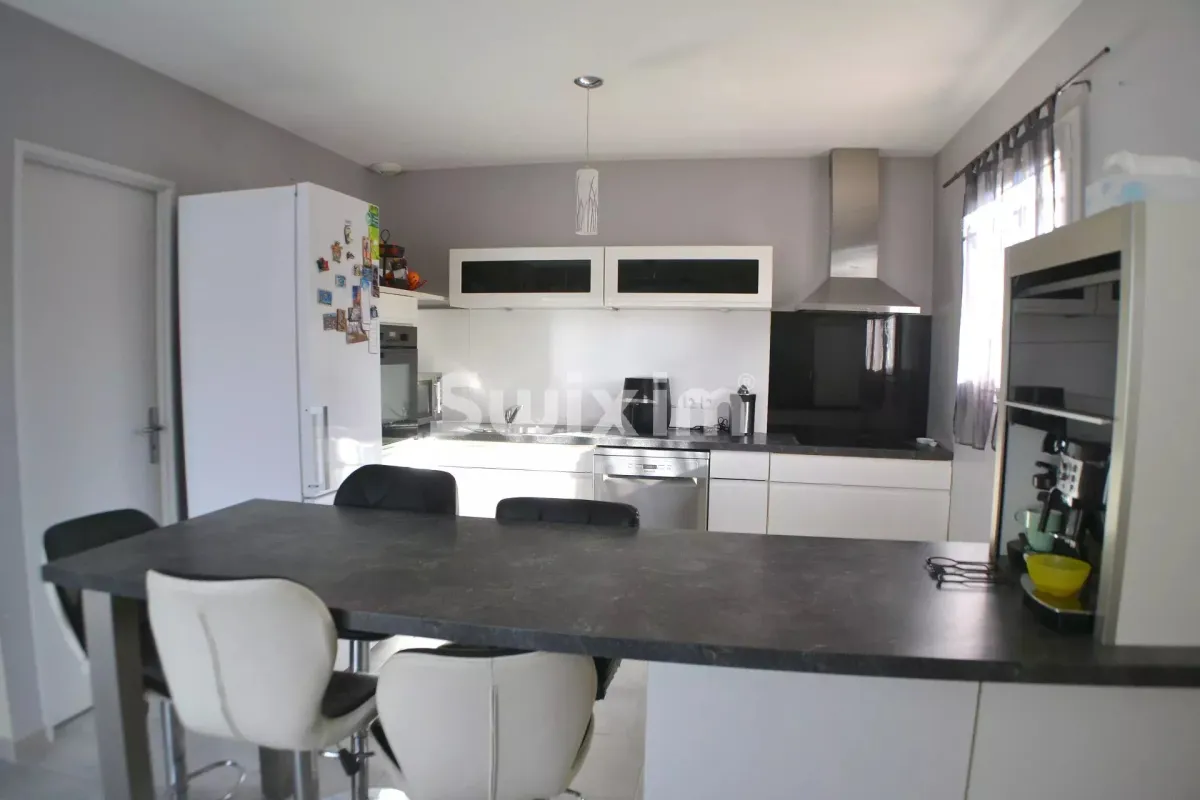 Haus zu verkaufen in Jonquieres-Saint-Vincent - Smart Propylaia (4)
