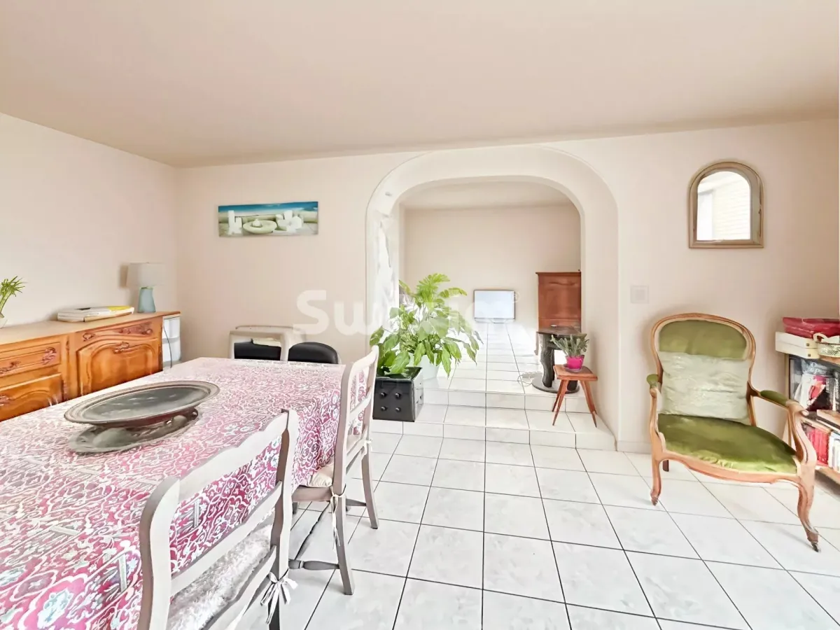 Haus zu verkaufen in Suze-La-Rousse - Smart Propylaia (2)