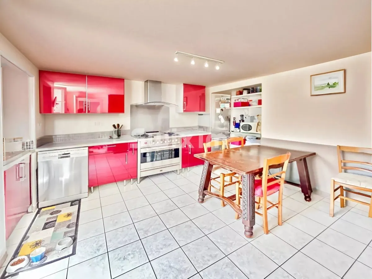 Haus zu verkaufen in Suze-La-Rousse - Smart Propylaia (4)