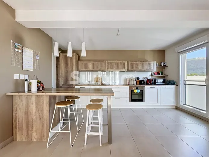 Appartement à vendre à Saint-Genis-Pouilly (2)