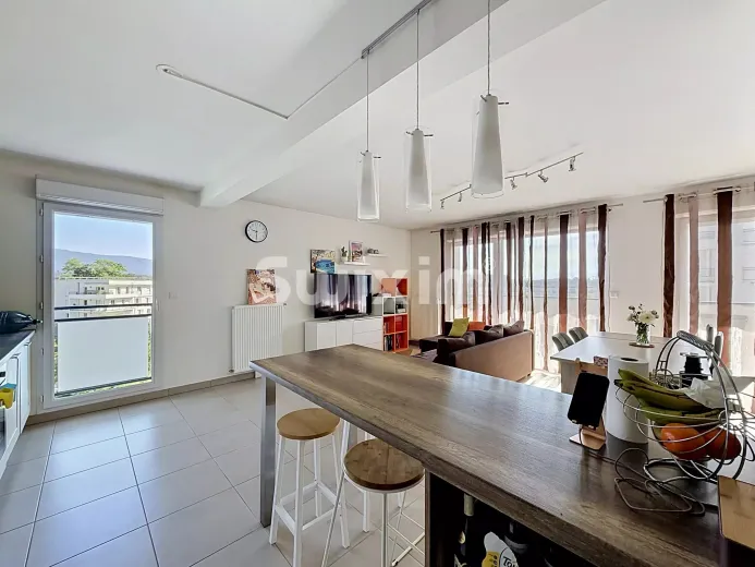 Appartement à vendre à Saint-Genis-Pouilly (5)