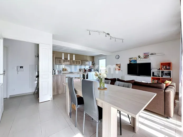 Appartement à vendre à Saint-Genis-Pouilly (7)