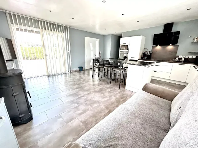Casa in vendita a Auxonne (3)