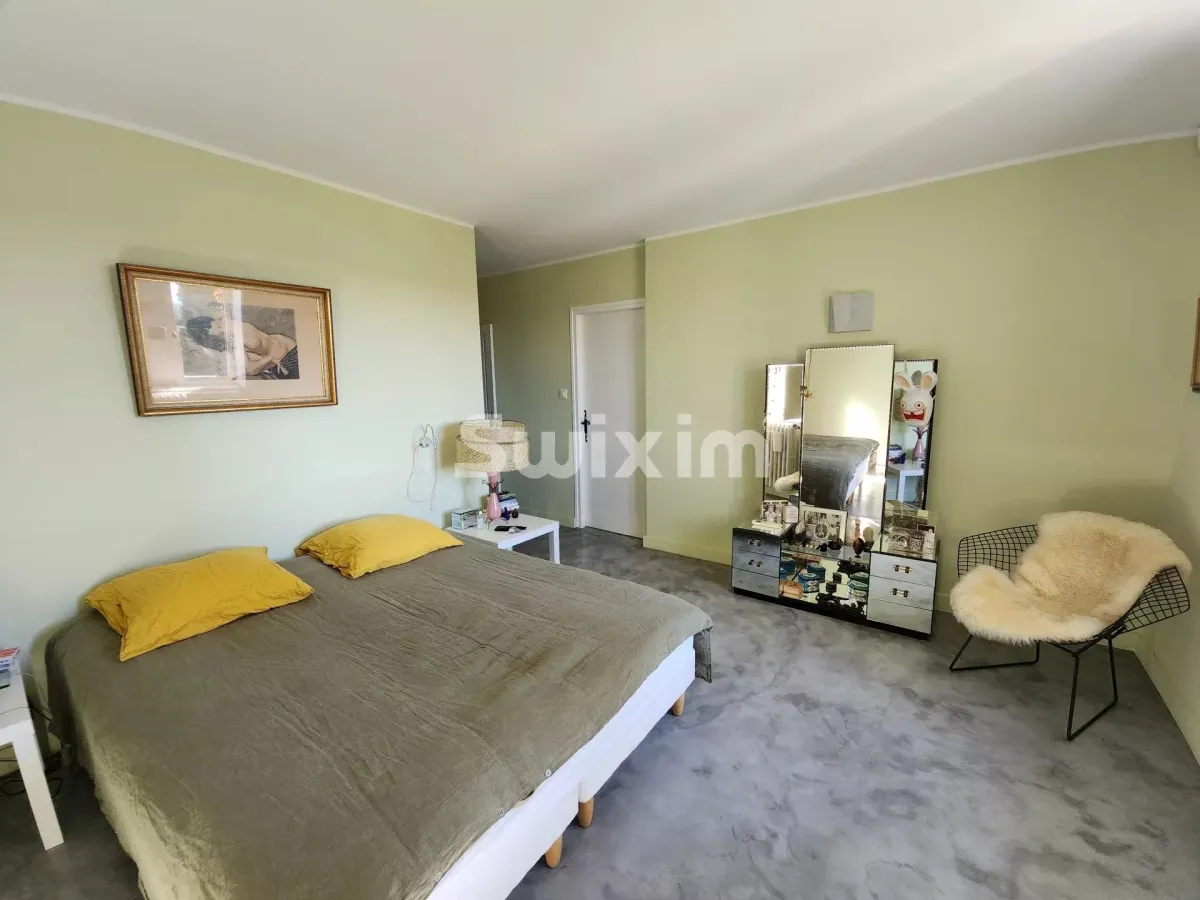 Casa in vendita a Sainte-Cecile-Les-Vignes - Smart Propylaia (11)