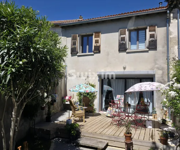 Haus zu verkaufen in Valreas