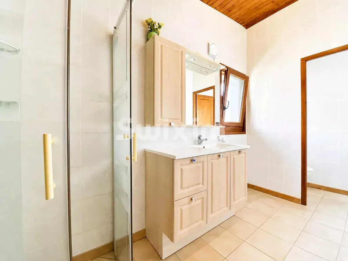 Haus zu verkaufen in Cluses - Einfamilienhaus zu verkaufen in Cluses, 6 Zimmer, 120 m2 - Smart Propylaia (15)