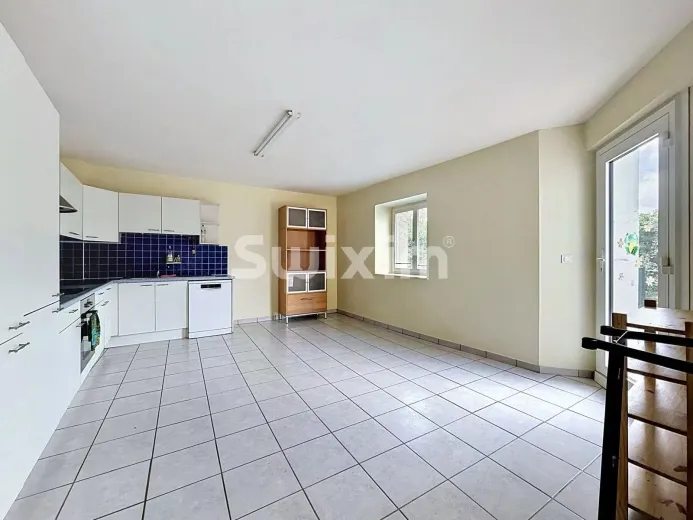 Multiple dwelling for sale in Challex (3)