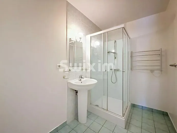 Multiple dwelling for sale in Challex (7)