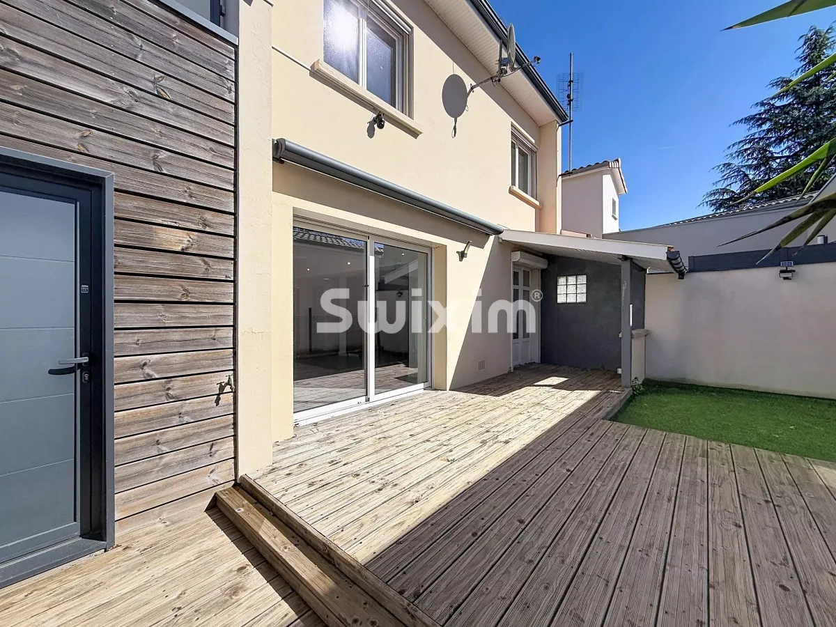 Maison à vendre à Begles - Adorable maison de 3 chambres avec jardin - Smart Propylaia (12)