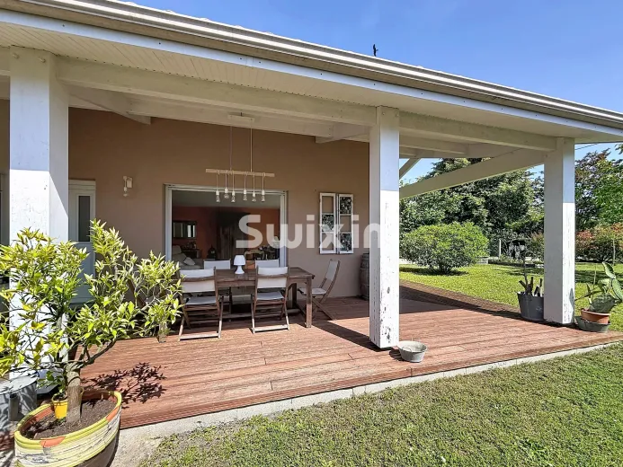 House for sale in Cestas