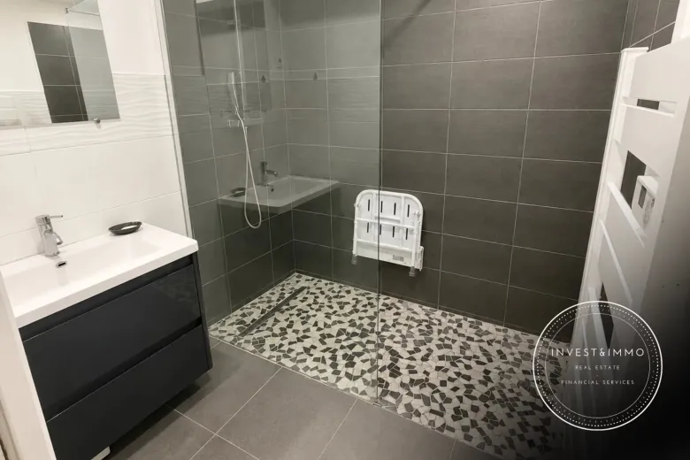 Casa in vendita a Suresnes (4)