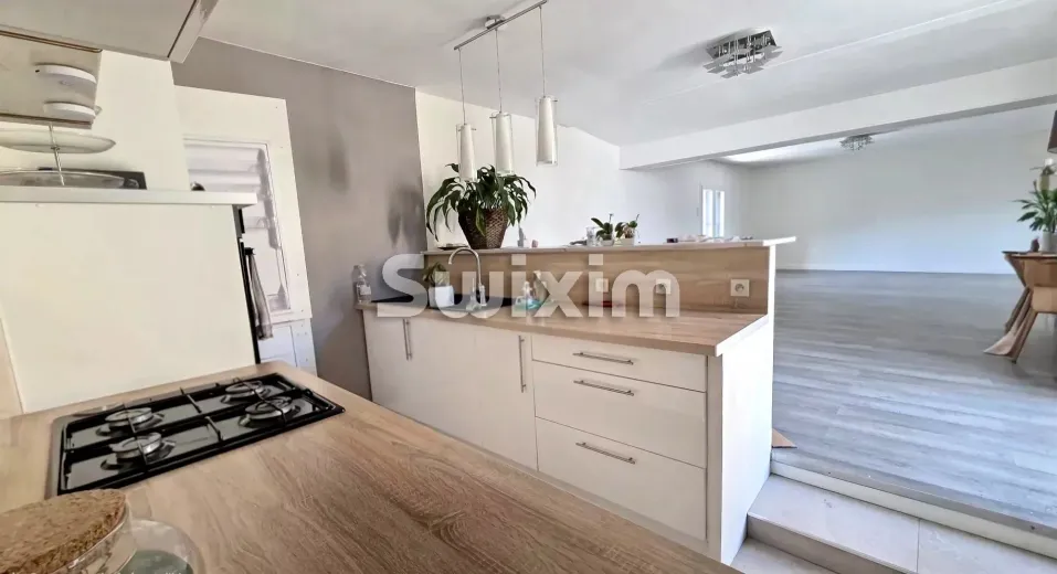 Haus zu verkaufen in Mornas (5)