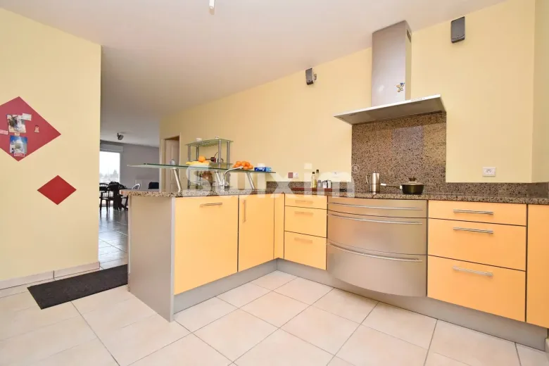 Appartement à vendre à Saint-Genis-Pouilly (4)
