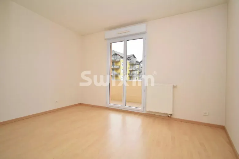 Appartement à vendre à Saint-Genis-Pouilly (5)